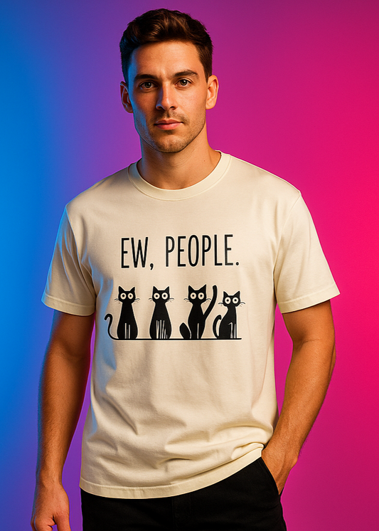GOVEYNO DISTINCT: EW PEOPLE T-shirt - Off White - Alternative Model